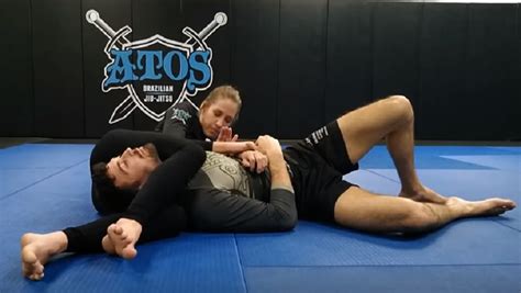 Headscissor knockout : r/headscissors